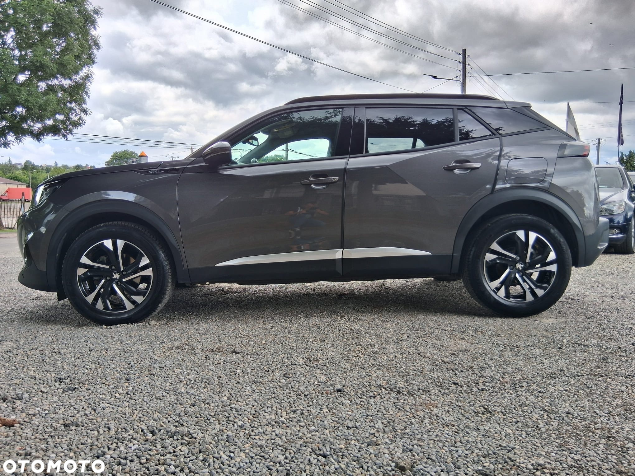 Peugeot 2008 PureTech 130 Allure S&S EAT8 - 36