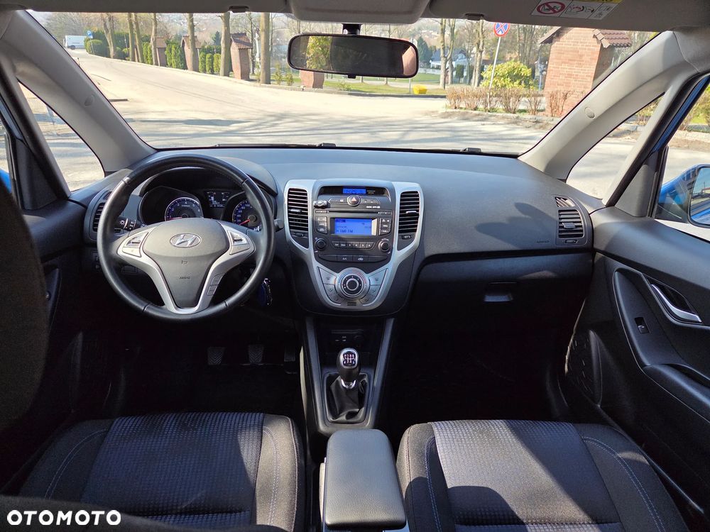 Hyundai ix20 1.4 blue Passion - 17