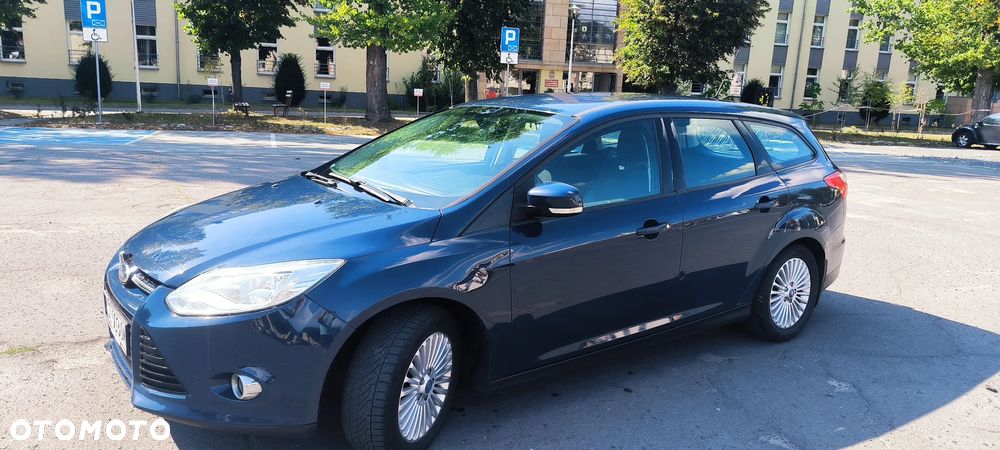 Ford Focus 1.6 Trend - 1
