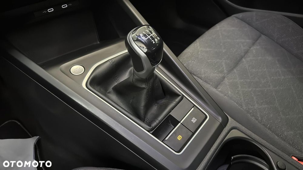 Volkswagen Golf 1.5 TSI EVO Life - 16
