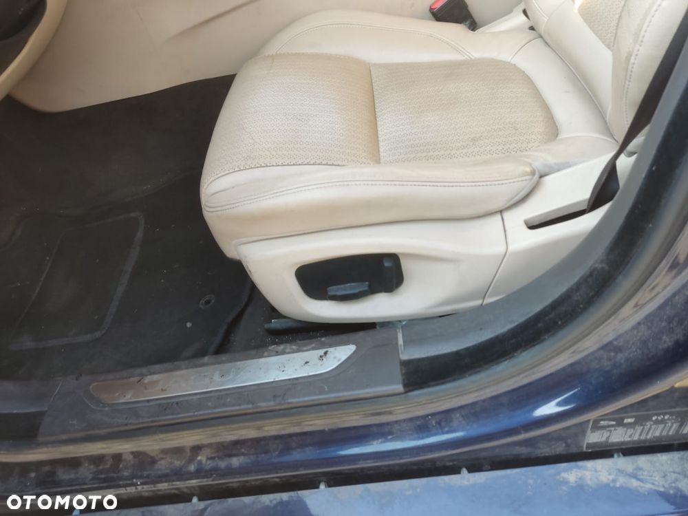 Jaguar XF E-Performance Prestige - 22