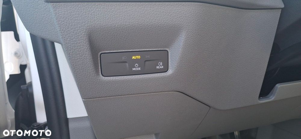 Volkswagen Crafter 2.0 TDI 177 KM Manual - 30