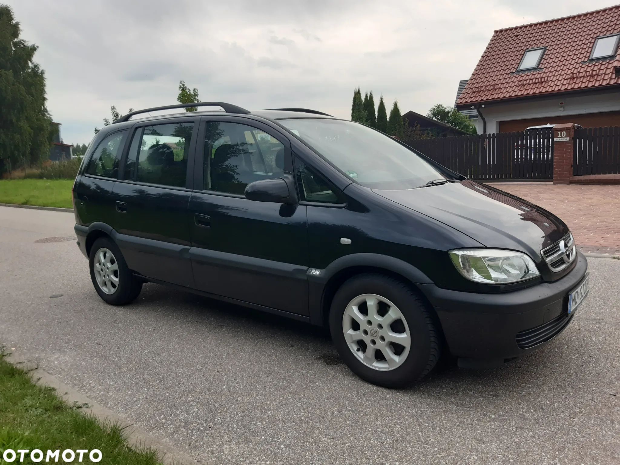 Opel Zafira 1.6 Njoy - 1