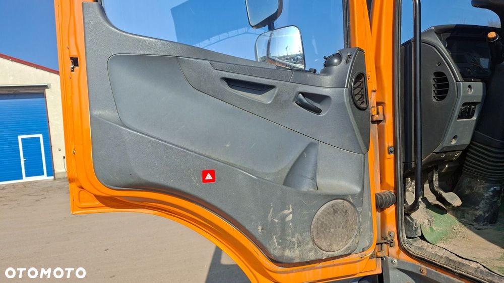 Versalift Axor 1833 K - 11