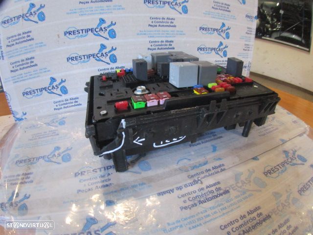 Caixa Fusiveis 13449210 1110224AB OPEL ASTRA J 2015 1.6 CDTI 110CV 4P BRANCO GM Danificado - 2