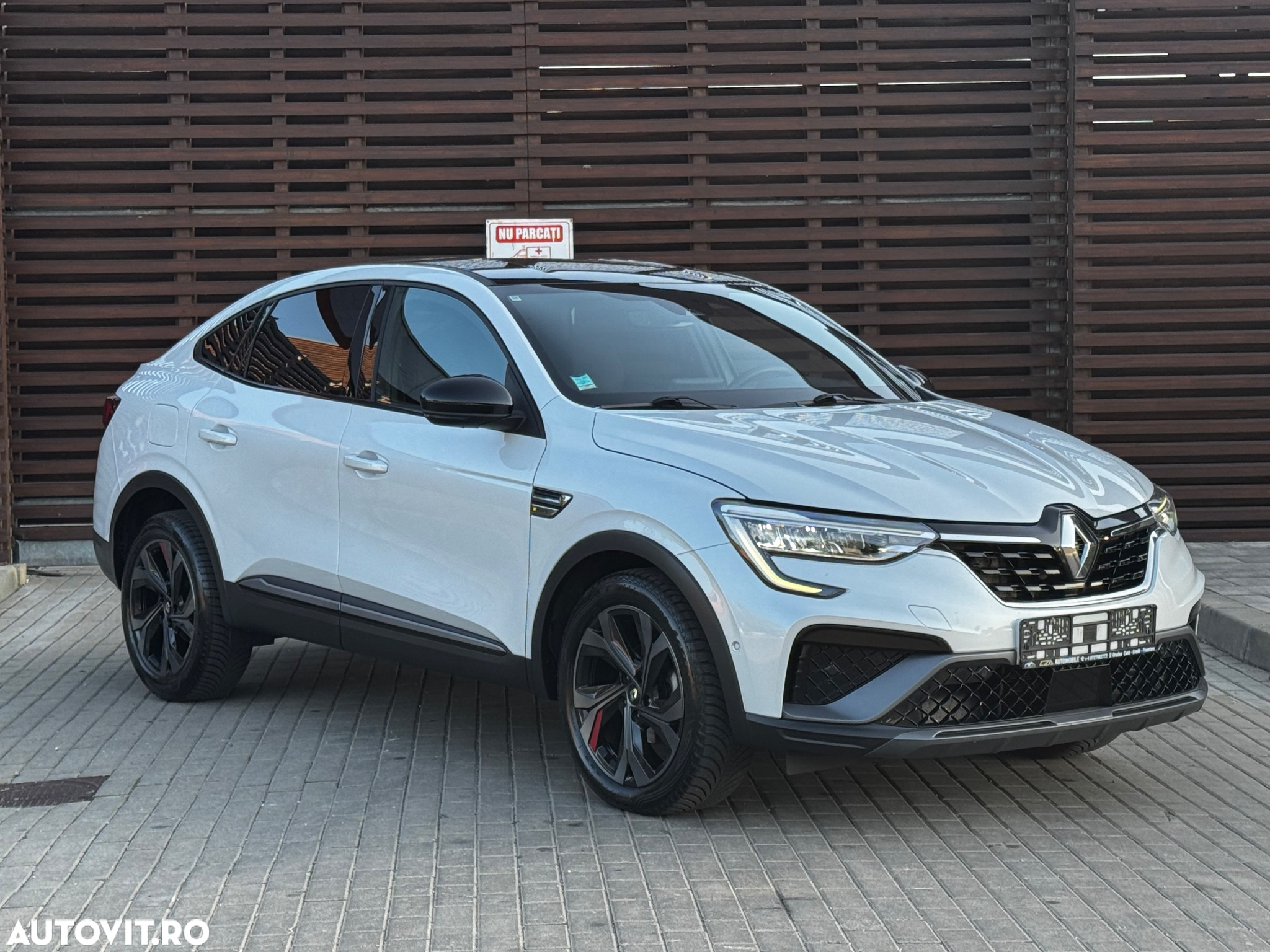 Renault Arkana TCe 140 EDC R.S. LINE - 4