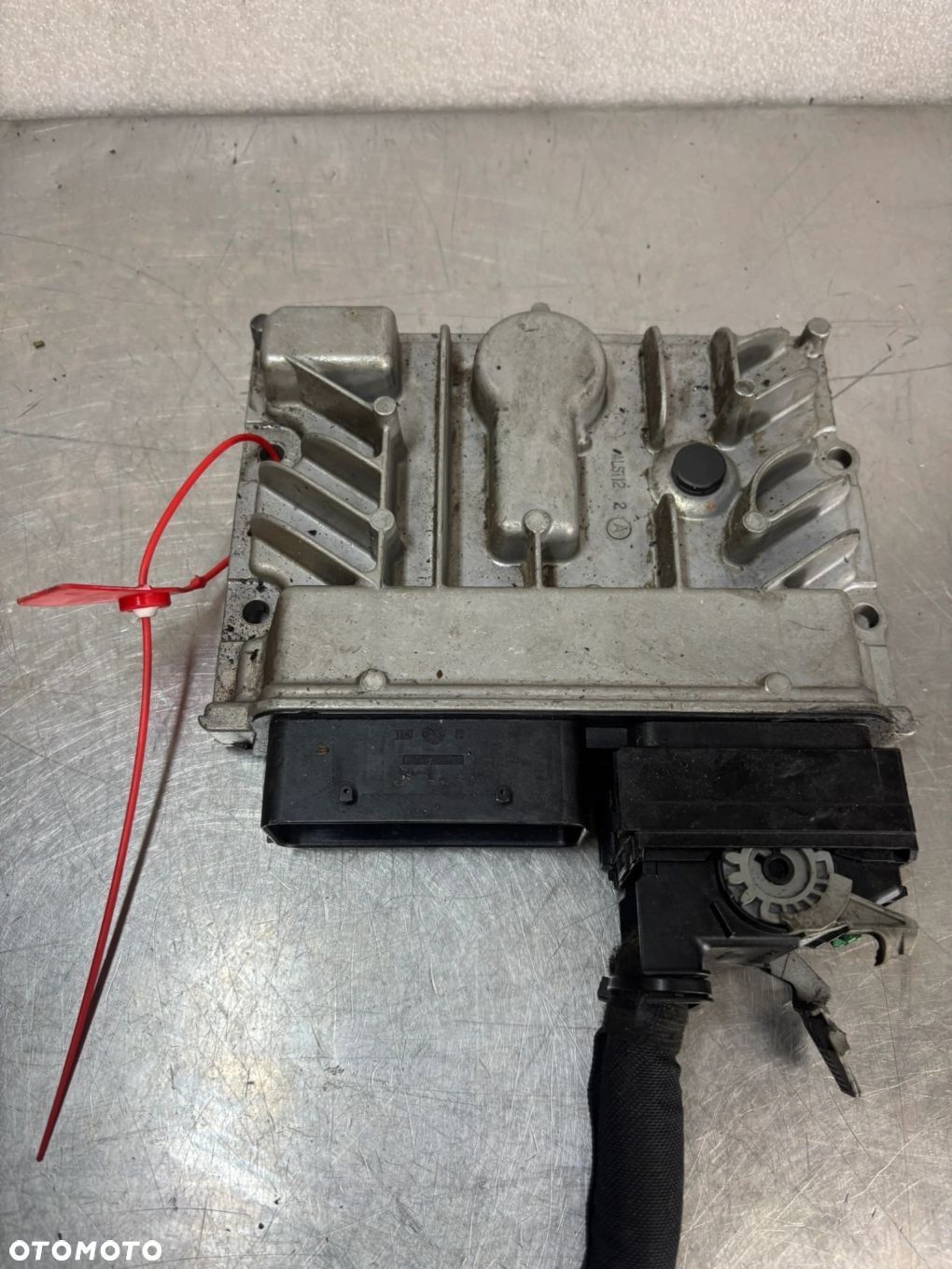 KOMPUTER SILNIKA OPEL ASTRA J IV 4 55584315 - 1