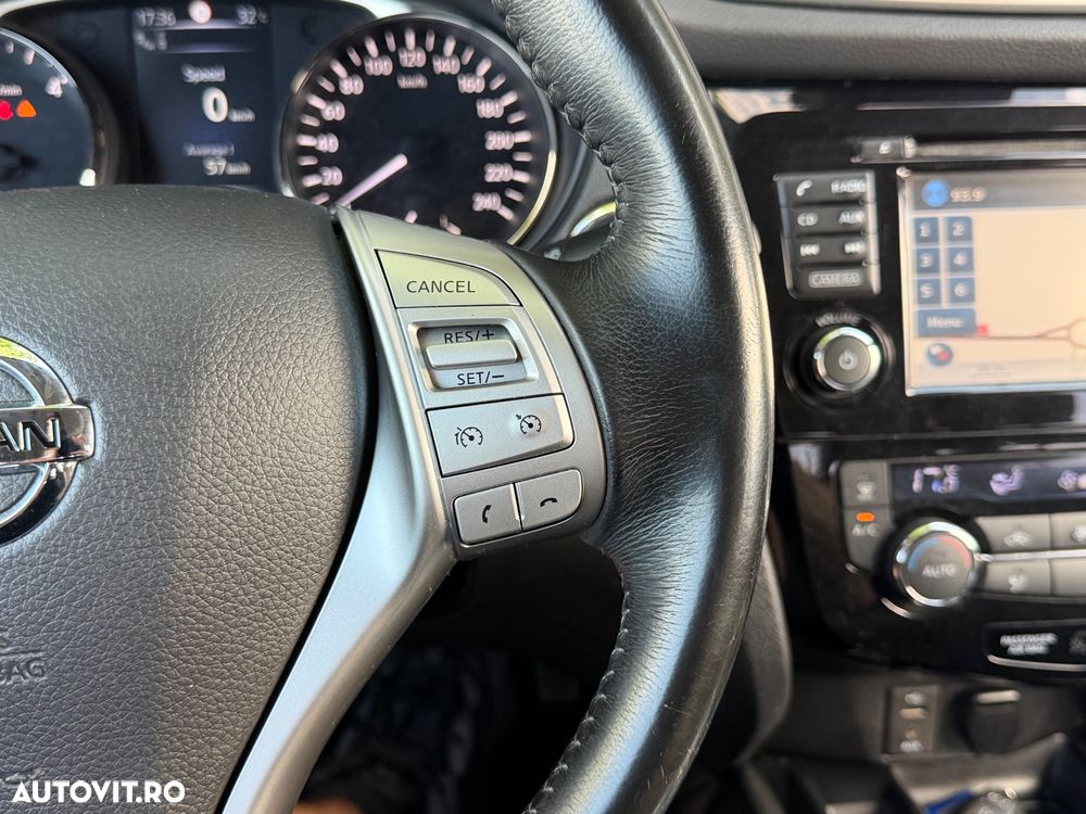 Nissan X-Trail 1.6 dCi Xtronic Tekna - 24