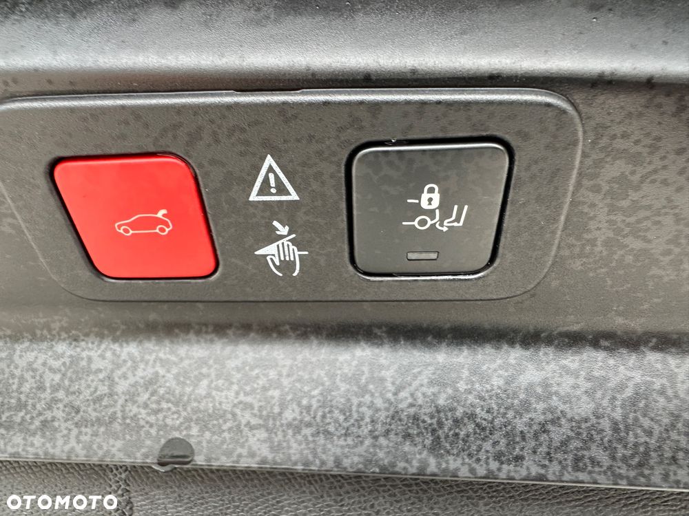 Peugeot 5008 1.5 BlueHDi GT S&S EAT8 - 16