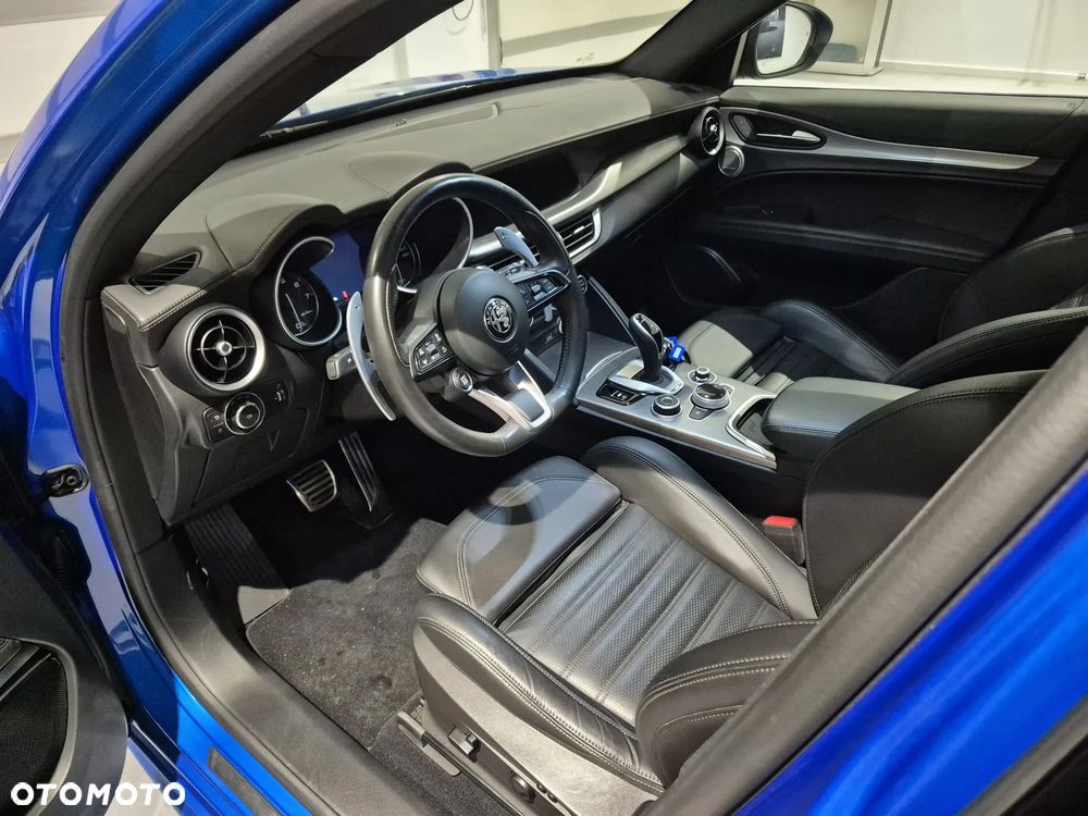 Alfa Romeo Stelvio 2.0 Turbo Veloce Q4 - 14