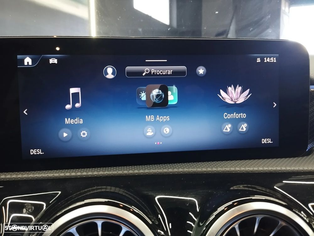 Mercedes-Benz A 200 Progressive Aut. - 33