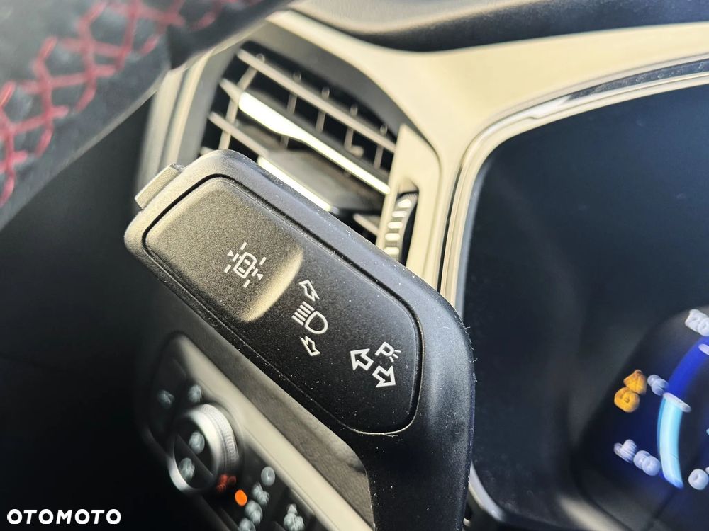 Ford Kuga 2.0 EcoBlue AWD ST-Line - 13