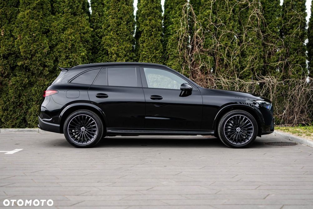 Mercedes-Benz GLC 300 mHEV 4-Matic AMG Line - 8