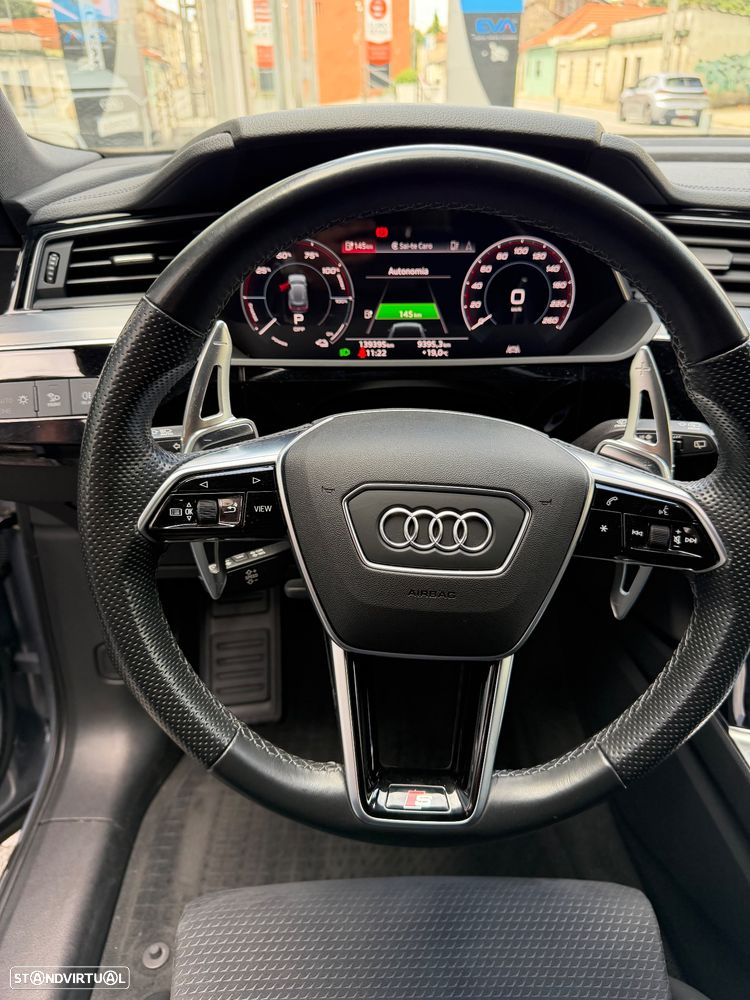 Audi e-tron 55 quattro S line - 14