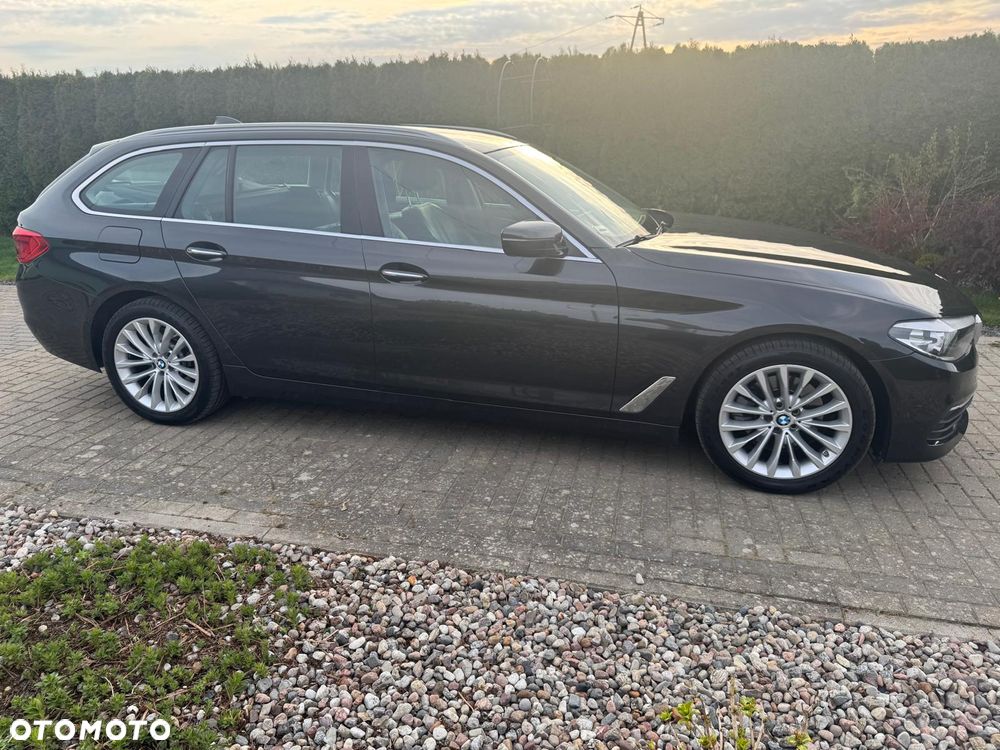 BMW Seria 5 520d Luxury Line sport - 6