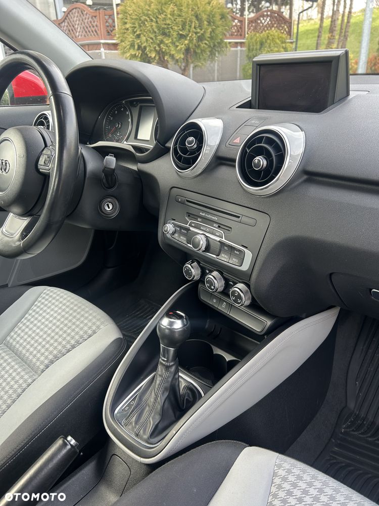 Audi A1 3-drzwiowe 1.4 TFSI S tronic Ambition - 14