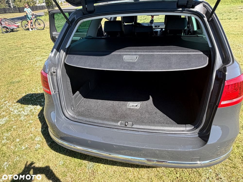 Volkswagen Passat 2.0 TDI Highline - 3