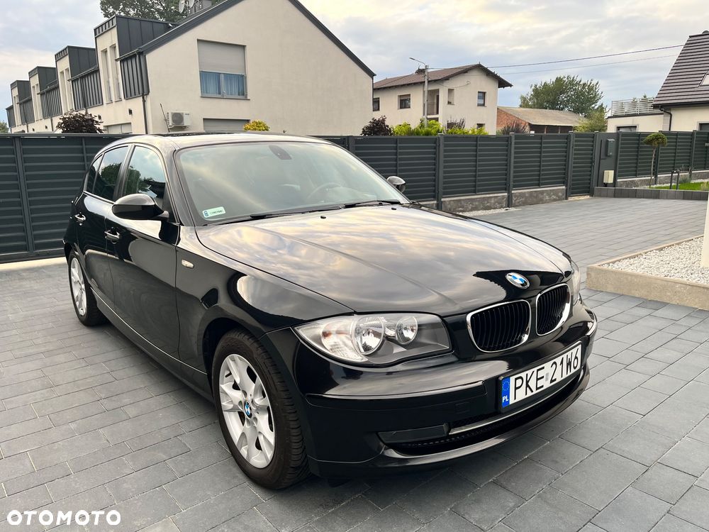 BMW Seria 1 118i - 1