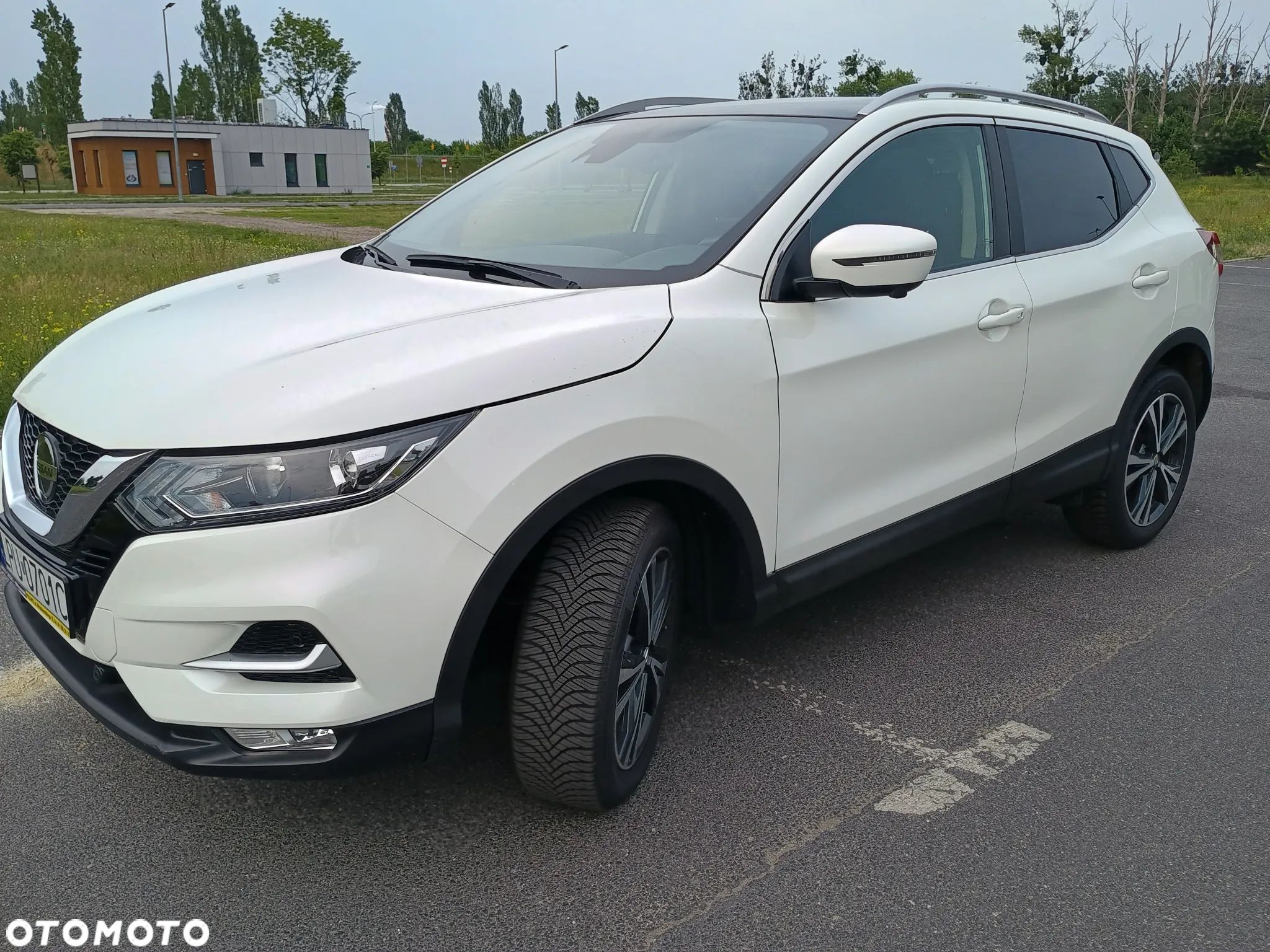 Nissan Qashqai 1.2 DIG-T Tekna - 1