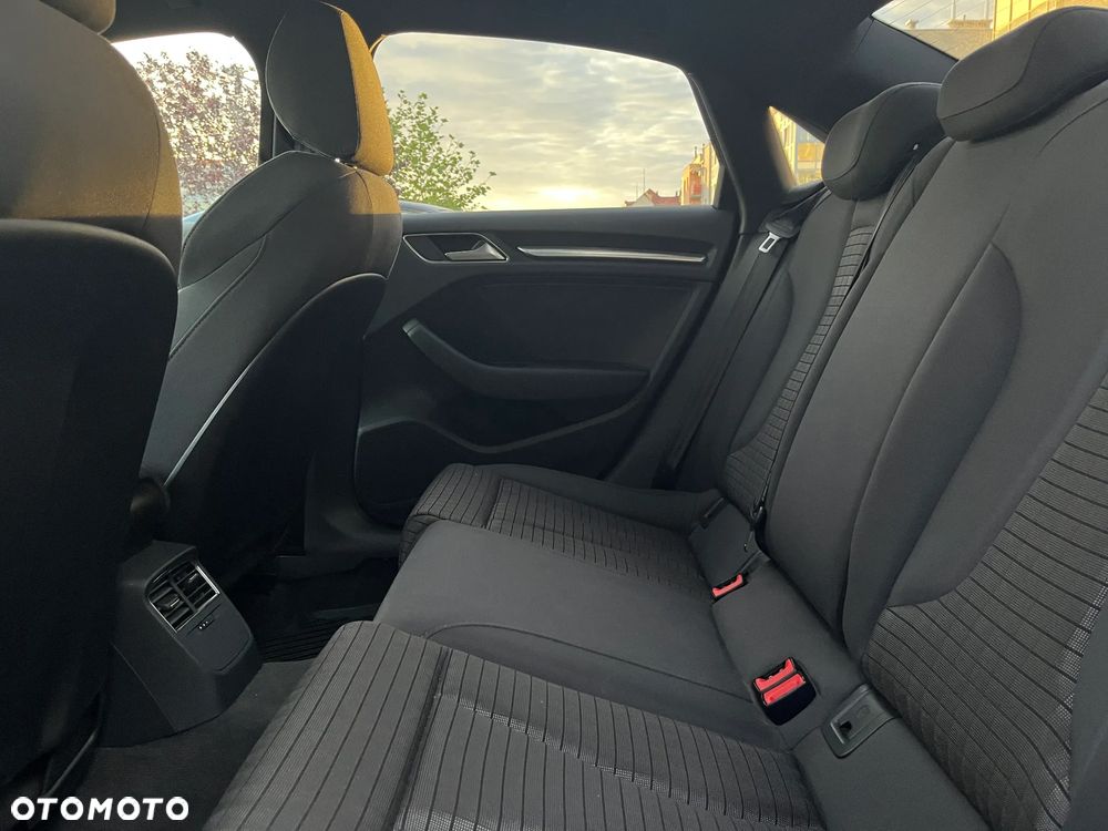 Audi A3 Limousine 1.5 TFSI cylinder on demand - 20