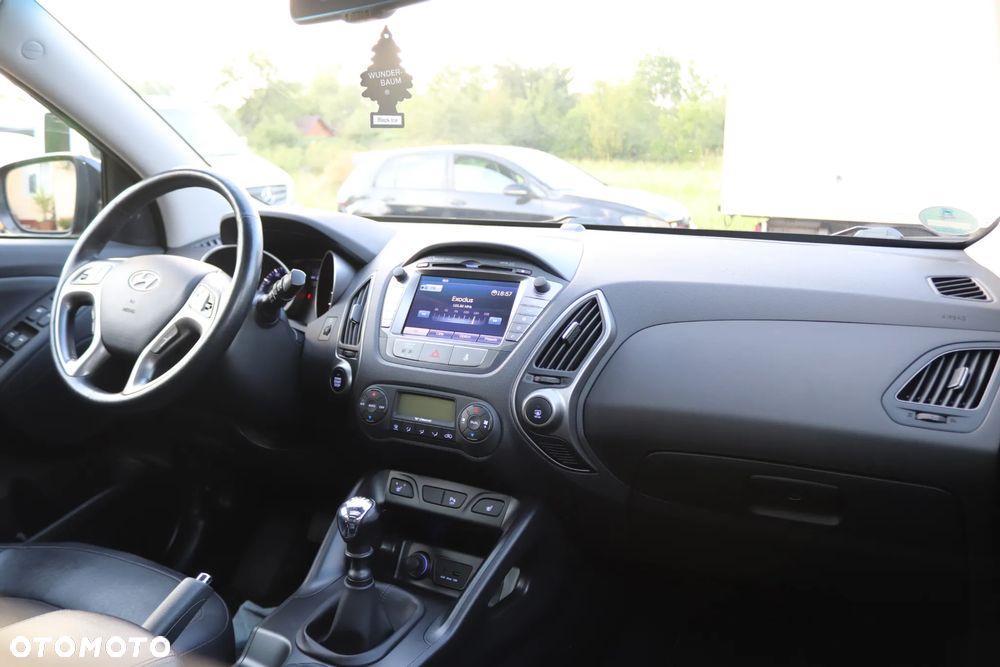 Hyundai ix35 - 24