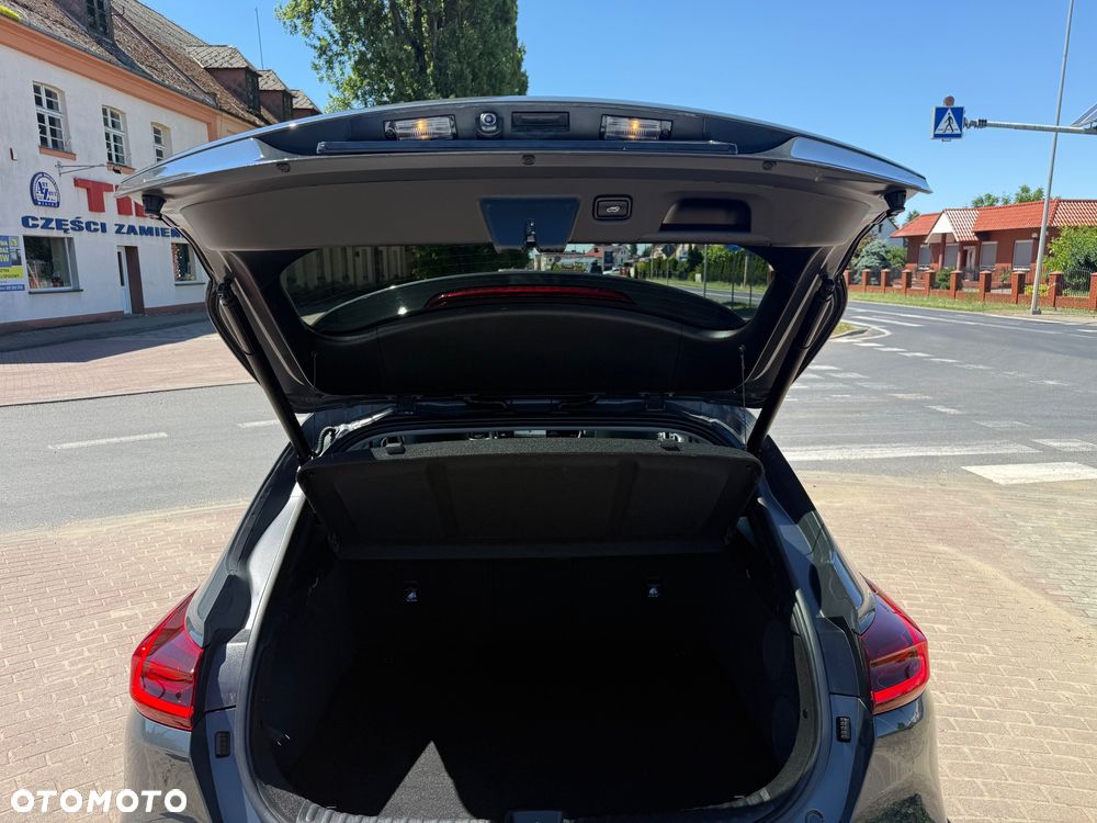 Kia XCeed 1.6 T-GDI L Business Line DCT - 23