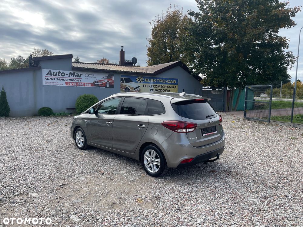 Kia Carens 1.7 CRDi 141 Dream Team Edition - 7