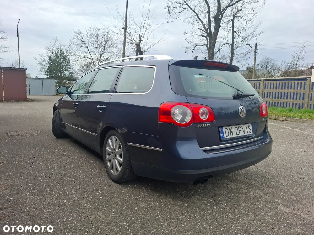 Volkswagen Passat 2.0 TDI DPF Highline - 6