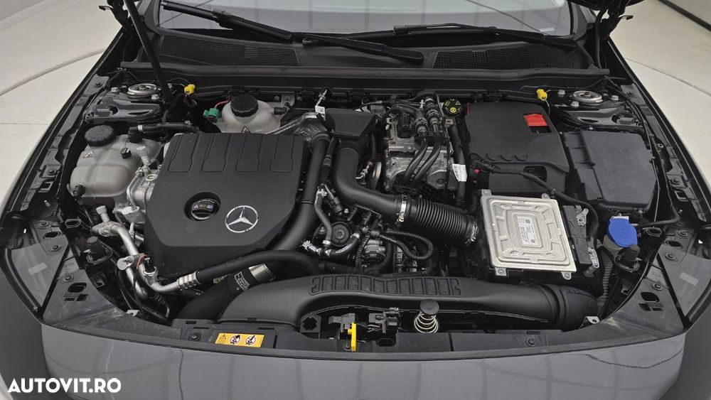 Mercedes-Benz A - 24