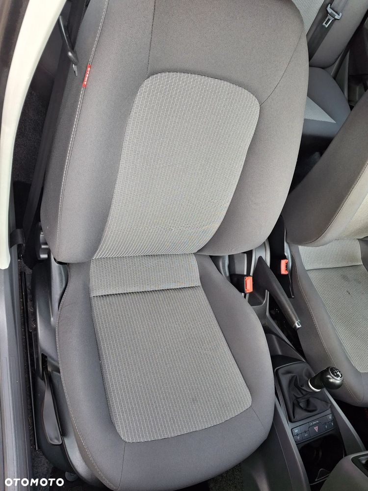 Seat Ibiza 1.4 16V Style - 21