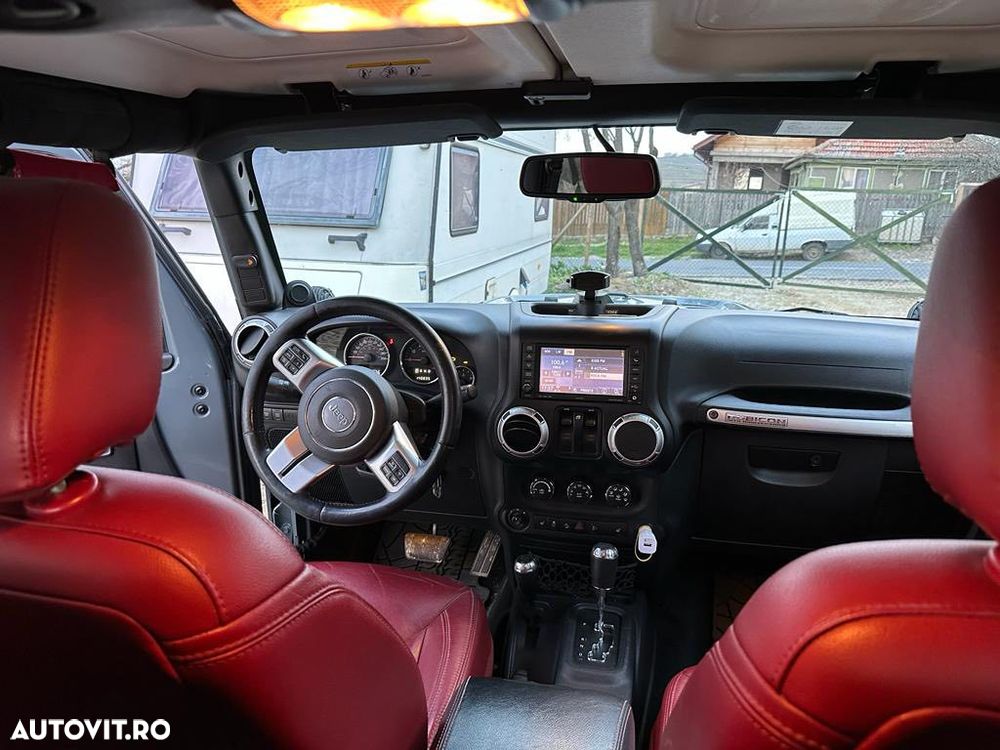 Jeep Wrangler 2.8 CRD AT Rubicon - 13