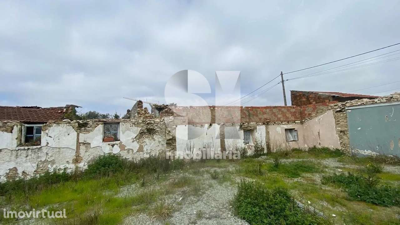 MORADIA PARA RECONSTRUÇÃO NA MACEIRA - Grande imagem: 3/7