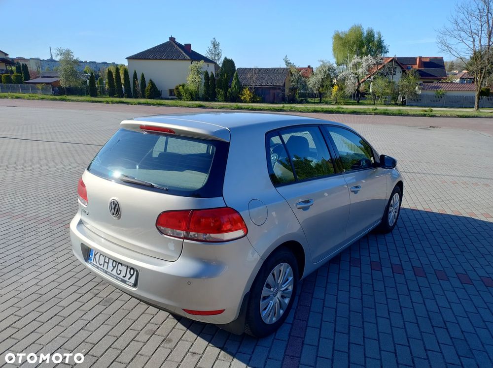 Volkswagen Golf 1.4 Comfortline - 11