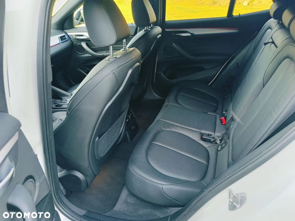 BMW X2 - 15