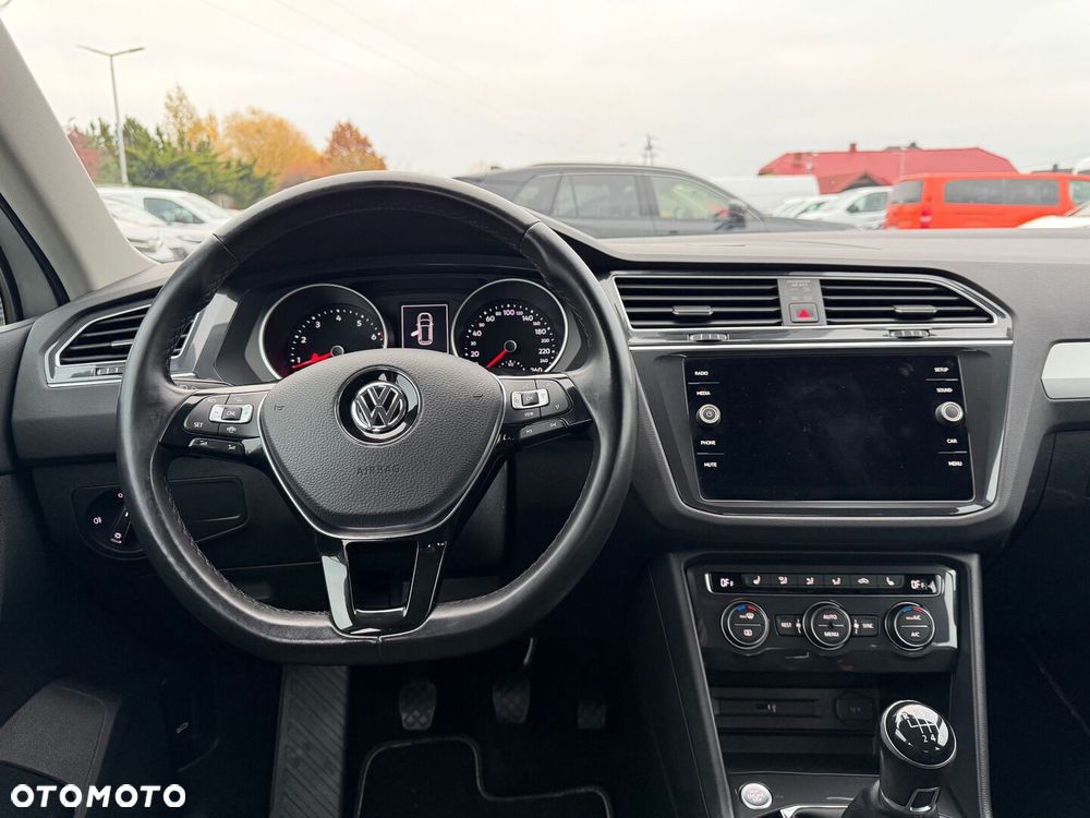 Volkswagen Tiguan 1.5 TSI EVO Comfortline - 11