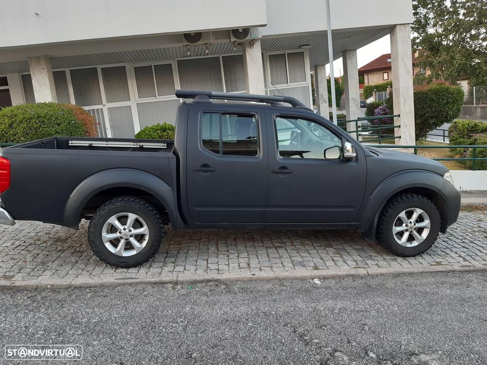 Nissan Navara 2.5 dCi CD LE - 3