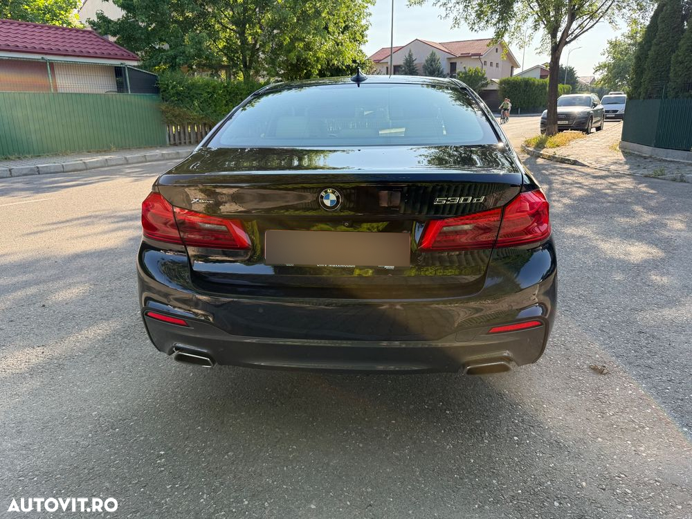BMW Seria 5 530d xDrive AT - 3