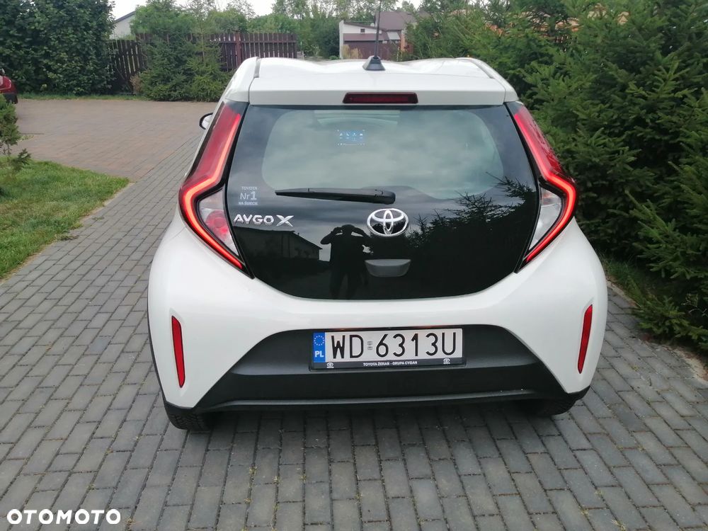 Toyota Aygo x.shift x-play connect - 19