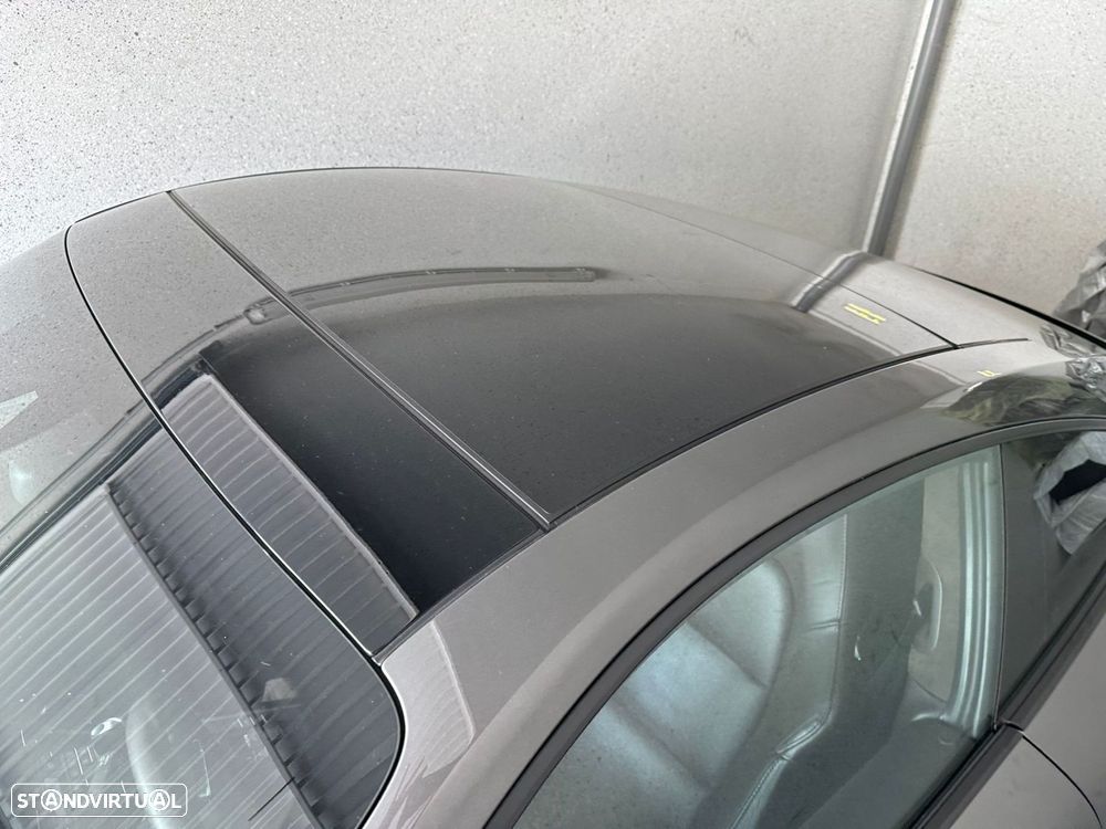 Porsche 911 Série F - 4