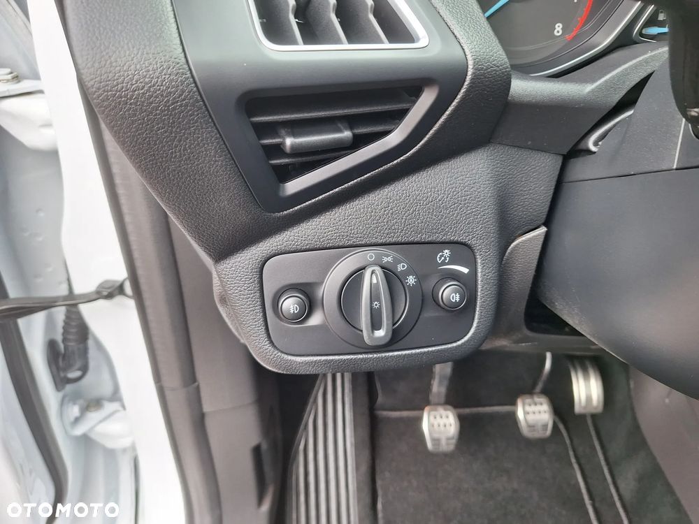 Ford Kuga 1.5 EcoBoost 2x4 ST-Line - 24