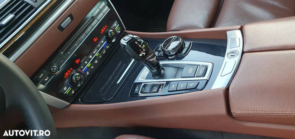 BMW Seria 5 530d xDrive Gran Turismo Aut. - 7
