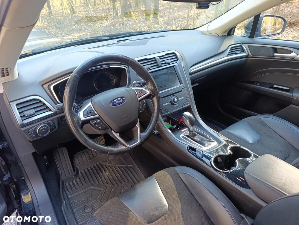 Ford Mondeo - 10