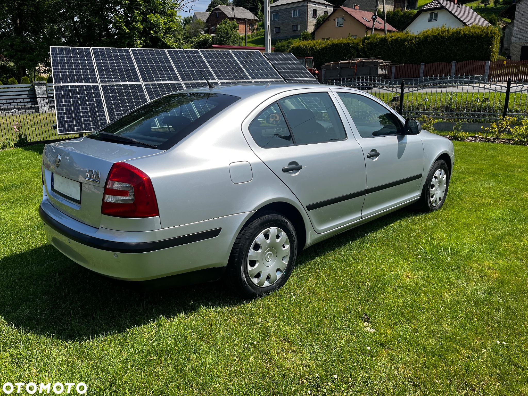 Skoda Octavia 1.6 FSI Ambiente - 5
