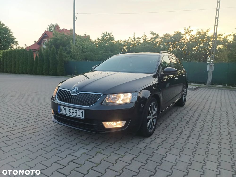 Skoda Octavia 2.0 TDI Ambition DSG - 1