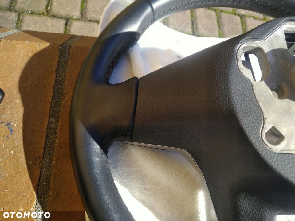 Kierownica Vw Golf VIII Skóra Multifunkcja ładna - 12