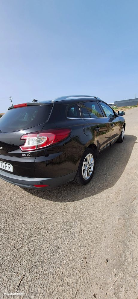 Renault Mégane Sport Tourer ENERGY dCi 110 EDC BOSE EDITION - 10