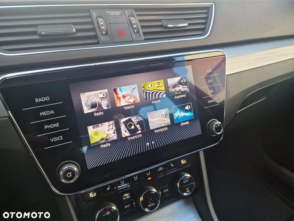 Skoda Superb 2.0 TSI Ambition DSG - 28