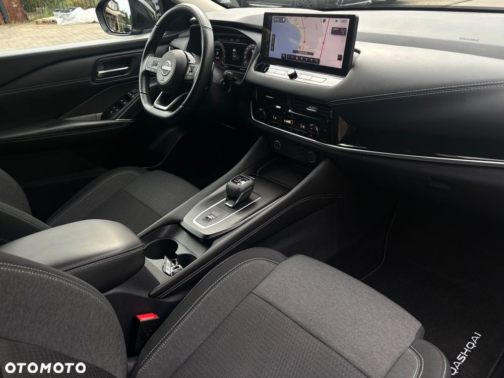 Nissan Qashqai 1.3 DIG-T MHEV Xtronic Tekna - 6