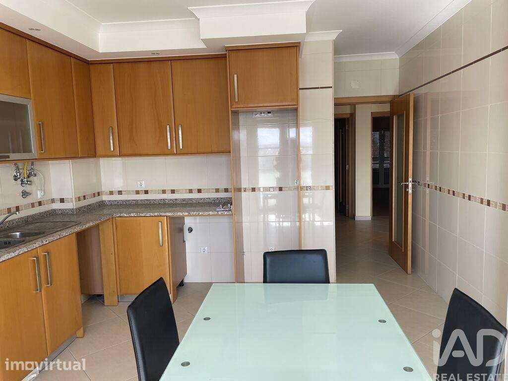 Duplex T2 em Peniche de 102,6 m2 - Grande imagem: 5/17