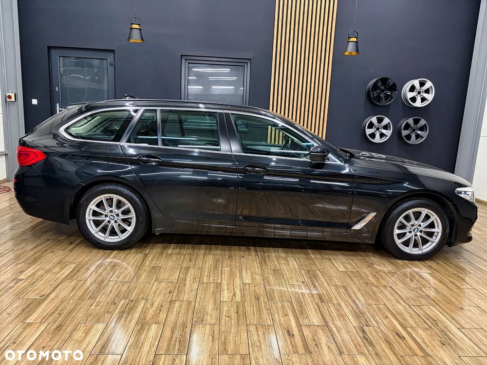 BMW Seria 5 520d - 7